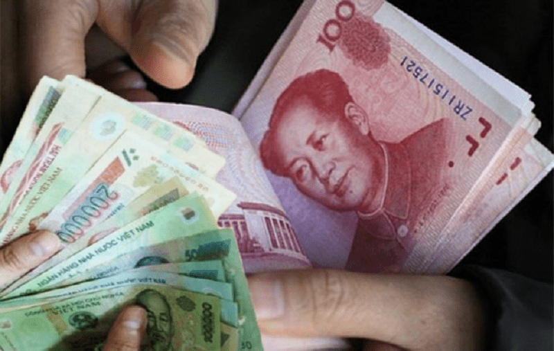 tiền Trung đổi sang tiền Việt