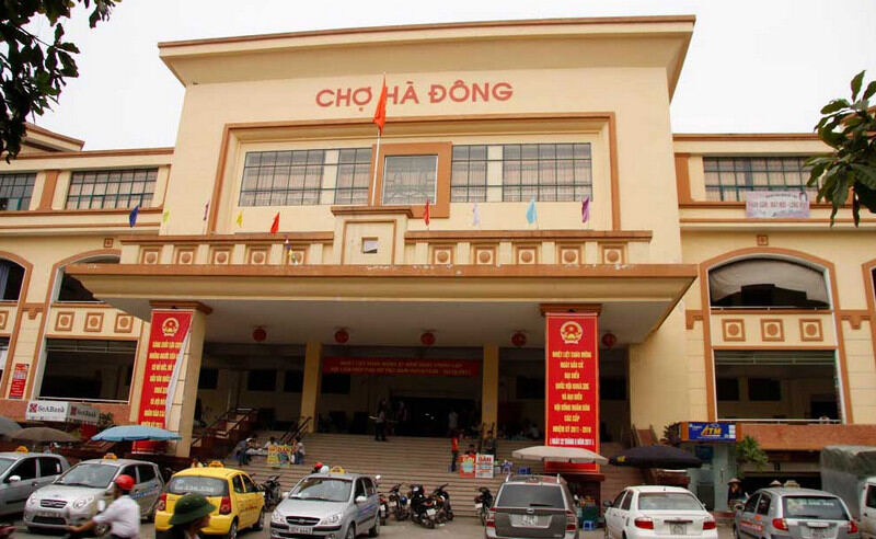 Chợ Hà Đông là khu chợ đầu mối lớn ở Hà Nội